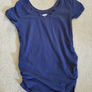 Old Navy maternity size small, fitted short sleeve navy t-shirt, $8